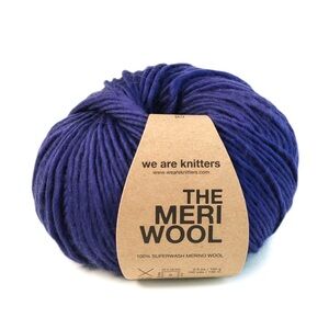 The Meriwool Yarn - Navy Blue lot of 10